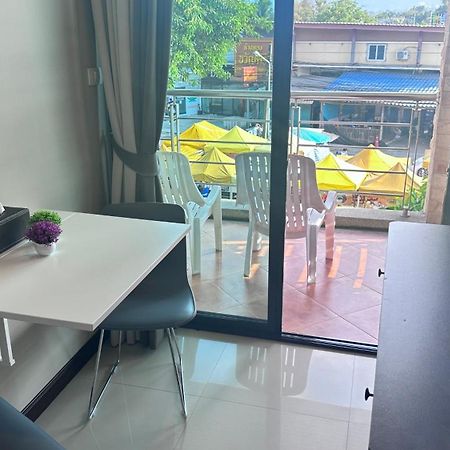 Green Residence Hotel Bang Rak Beach  Exterior photo